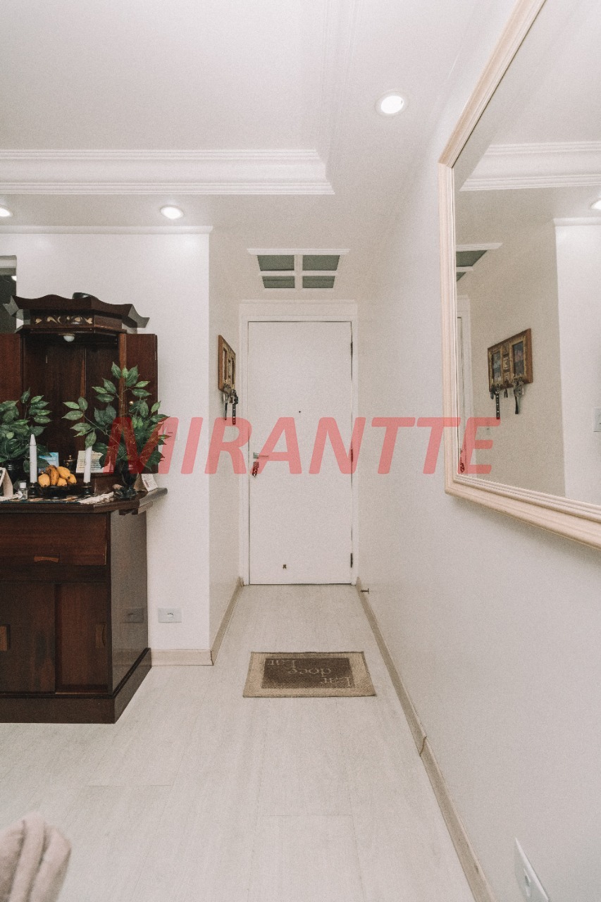 Apartamento de 77m² com 3 quartos em Santana