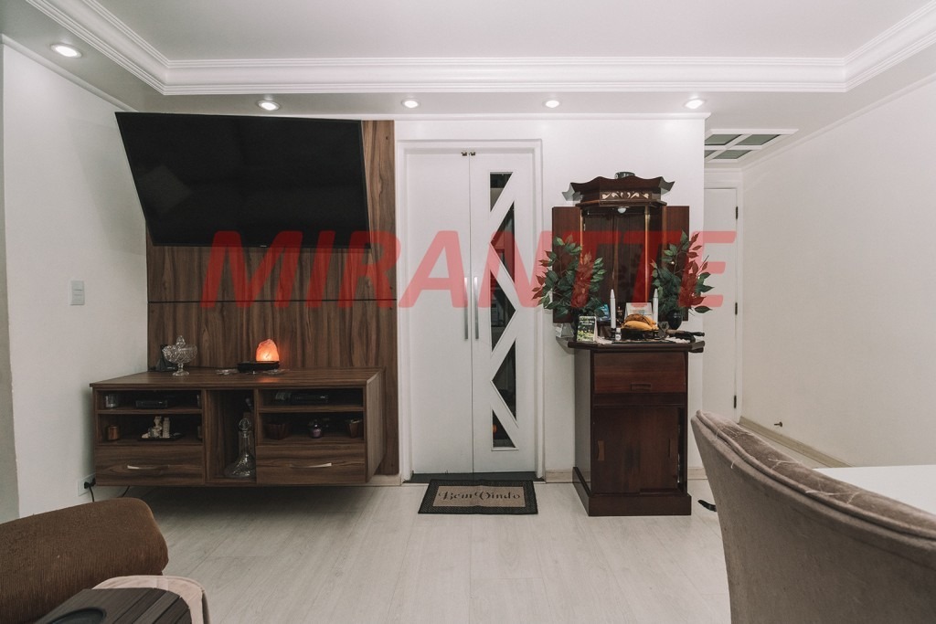 Apartamento de 77m² com 3 quartos em Santana