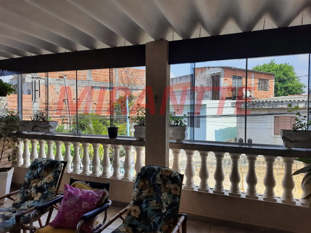 Sobrado de 220m² com 2 quartos em Jardim Tremembé