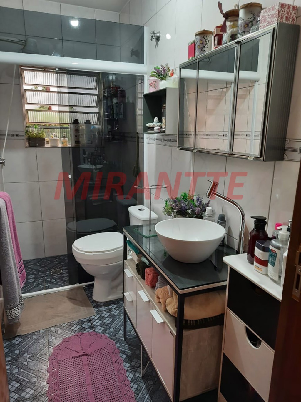 Sobrado de 220m² com 2 quartos em Jardim Tremembé