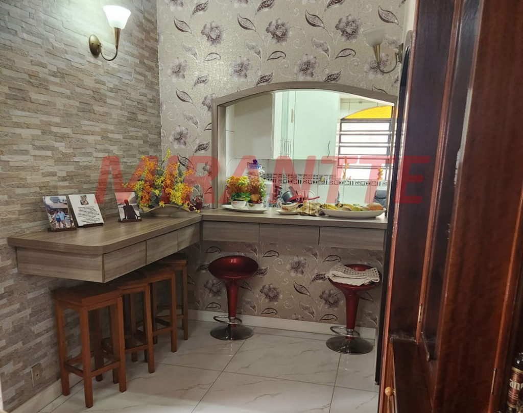 Casa terrea de 200m² com 4 quartos em Tremembe