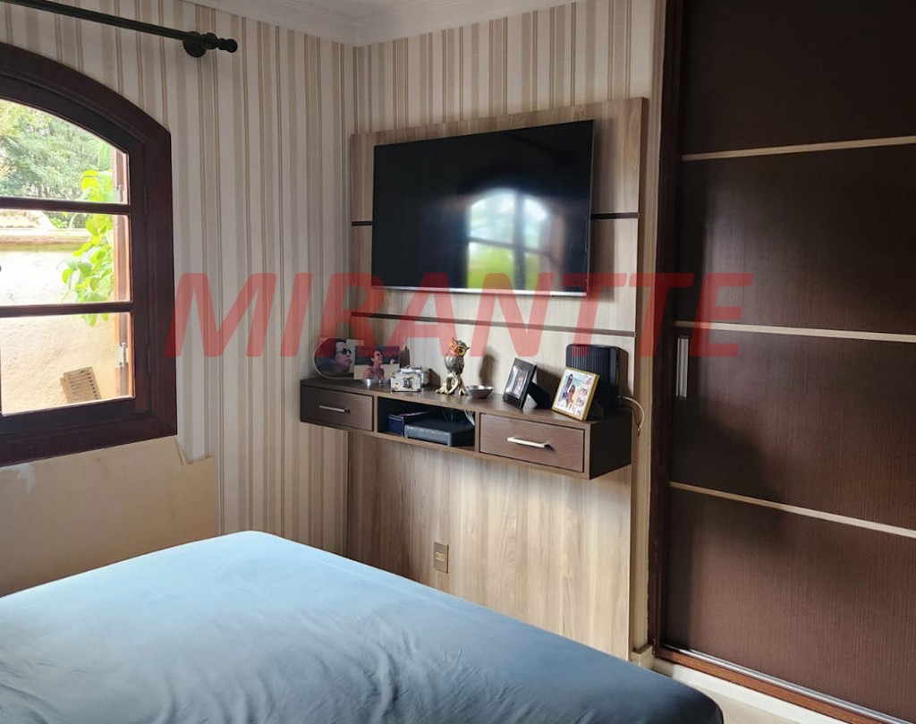 Casa terrea de 200m² com 4 quartos em Tremembe