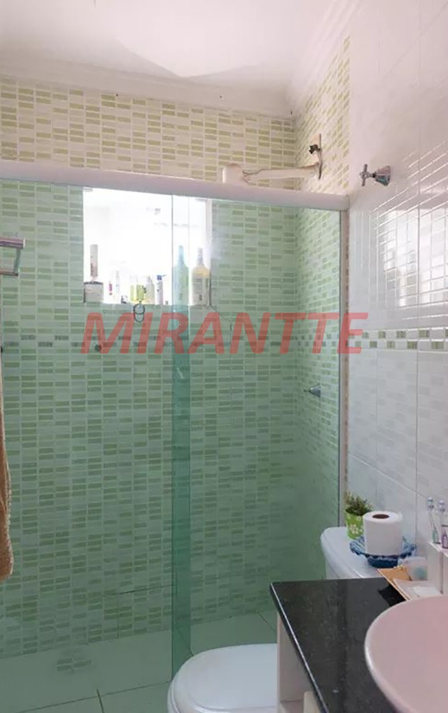 Sobrado de 320m² com 4 quartos em Sacoma