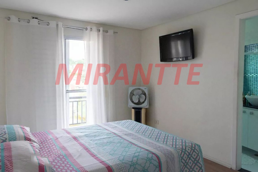 Sobrado de 320m² com 4 quartos em Sacoma