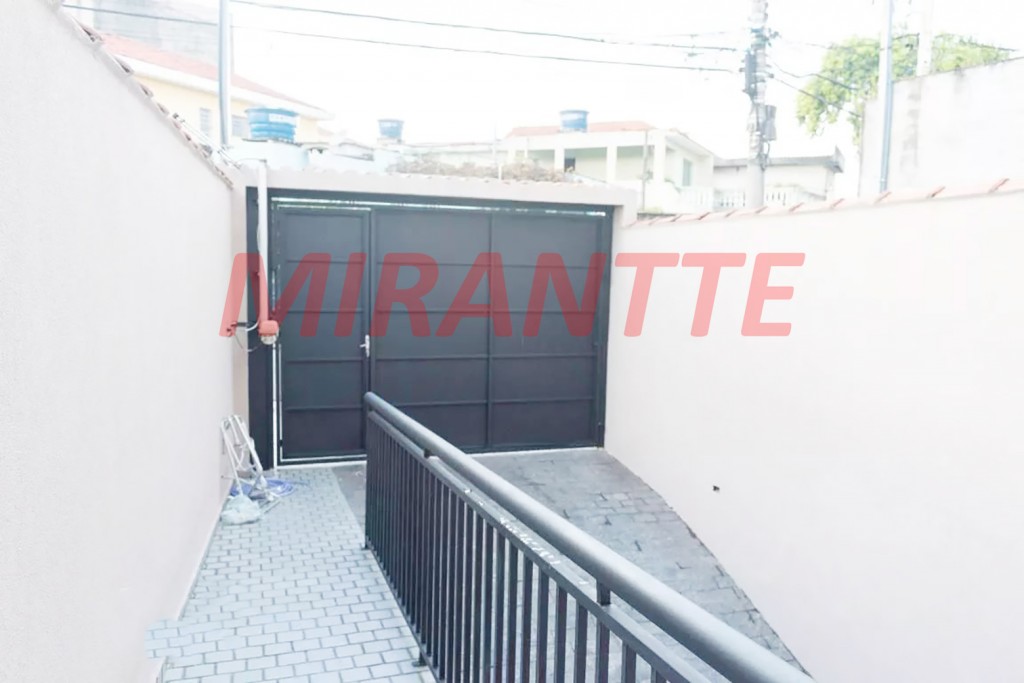 Sobrado de 320m² com 4 quartos em Sacoma