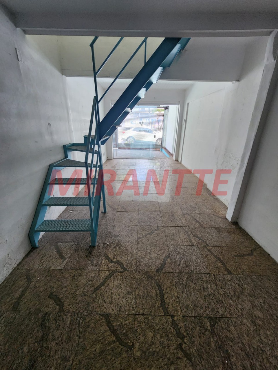 Comercial de 75m² em Santana