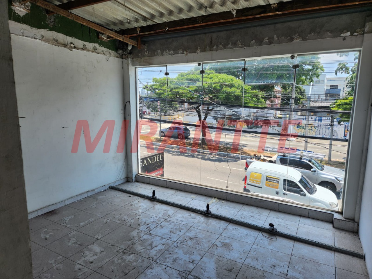 Comercial de 75m² em Santana