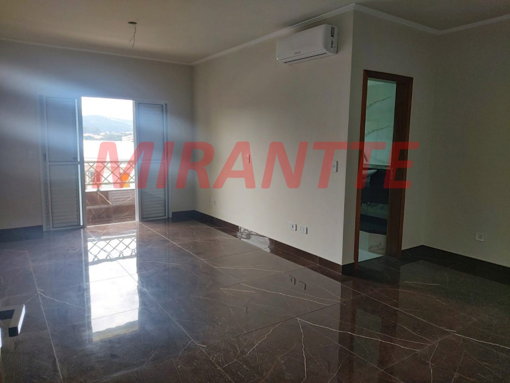 Sobrado de 200m² com 3 quartos em Pirituba