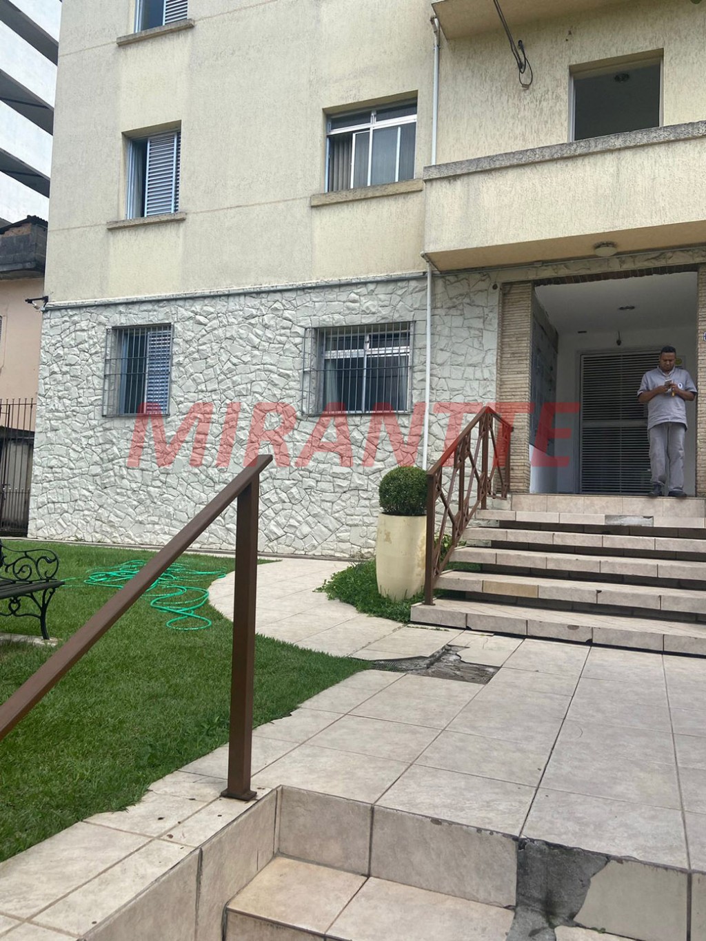 Apartamento de 55m² com 2 quartos em Santana
