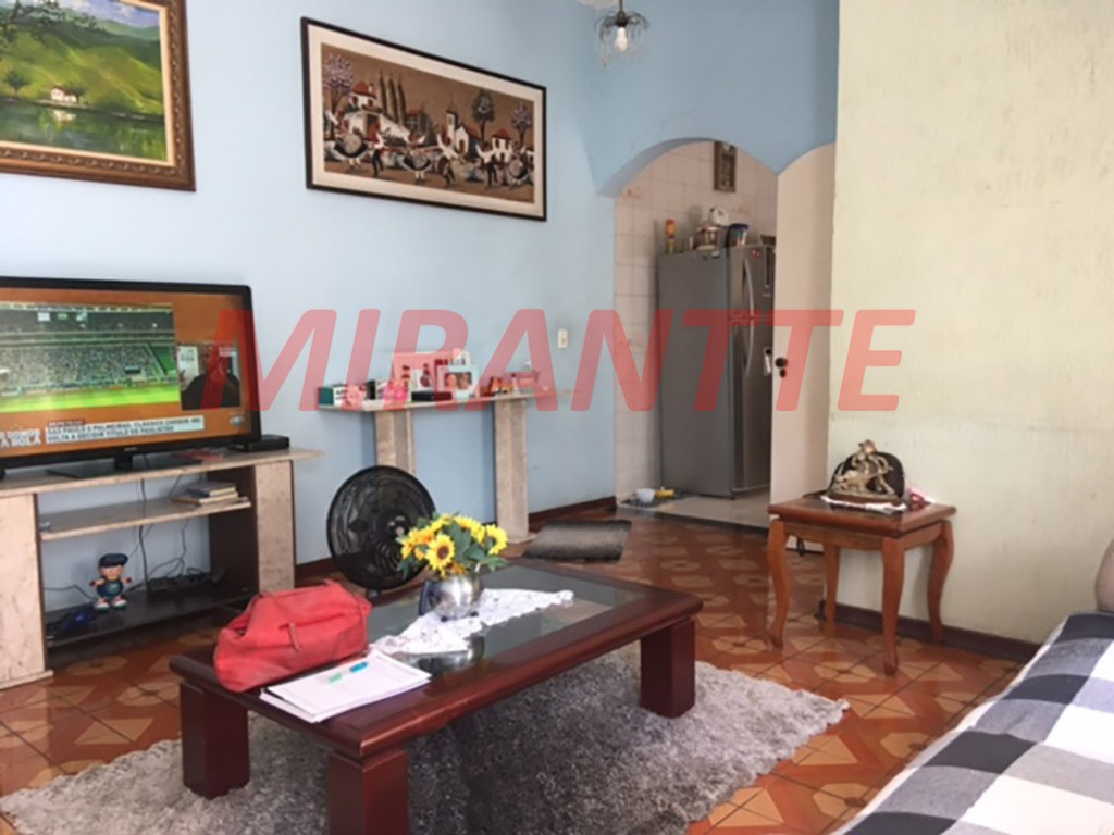 Sobrado de 227m² com 3 quartos em Jardim Primavera
