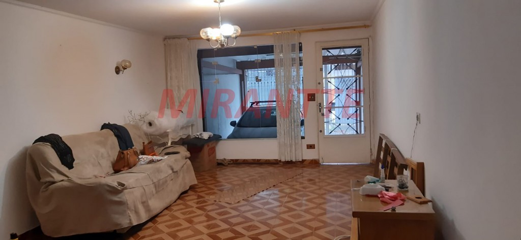Sobrado de 149m² com 2 quartos em Água Fria