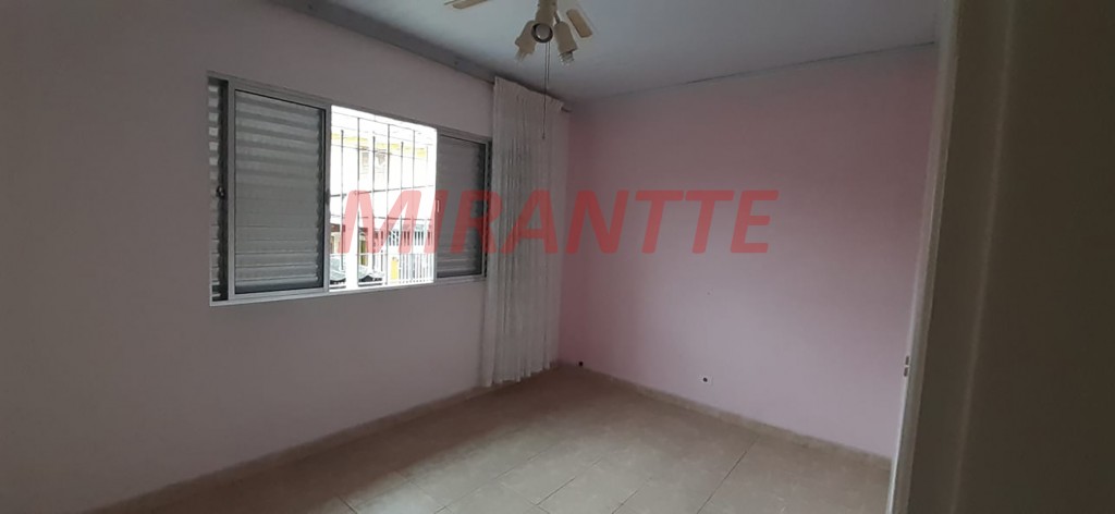 Sobrado de 149m² com 2 quartos em Água Fria