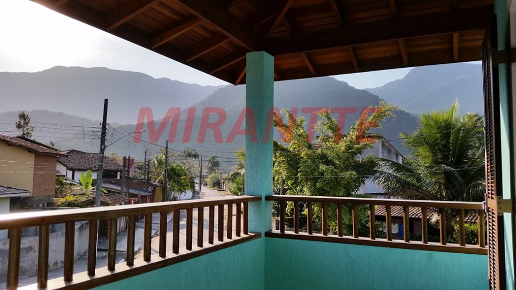 Sobrado de 240m² com 3 quartos em Praia do Massaguaçu