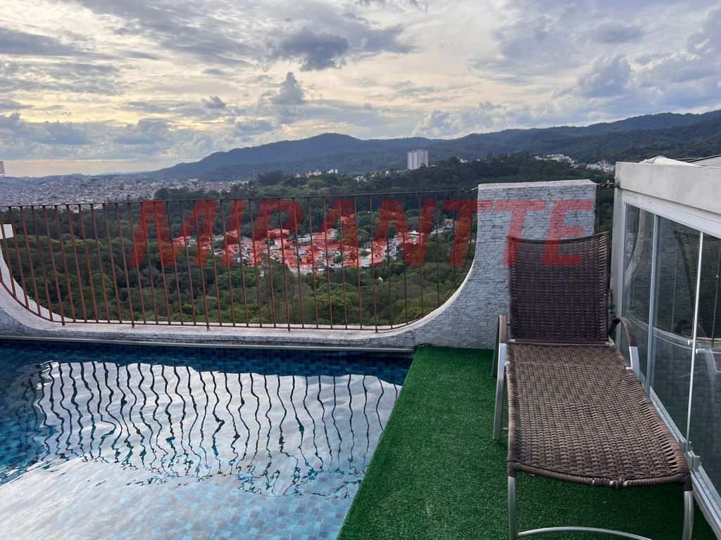 Cobertura de 347m² com 4 quartos em Horto Florestal