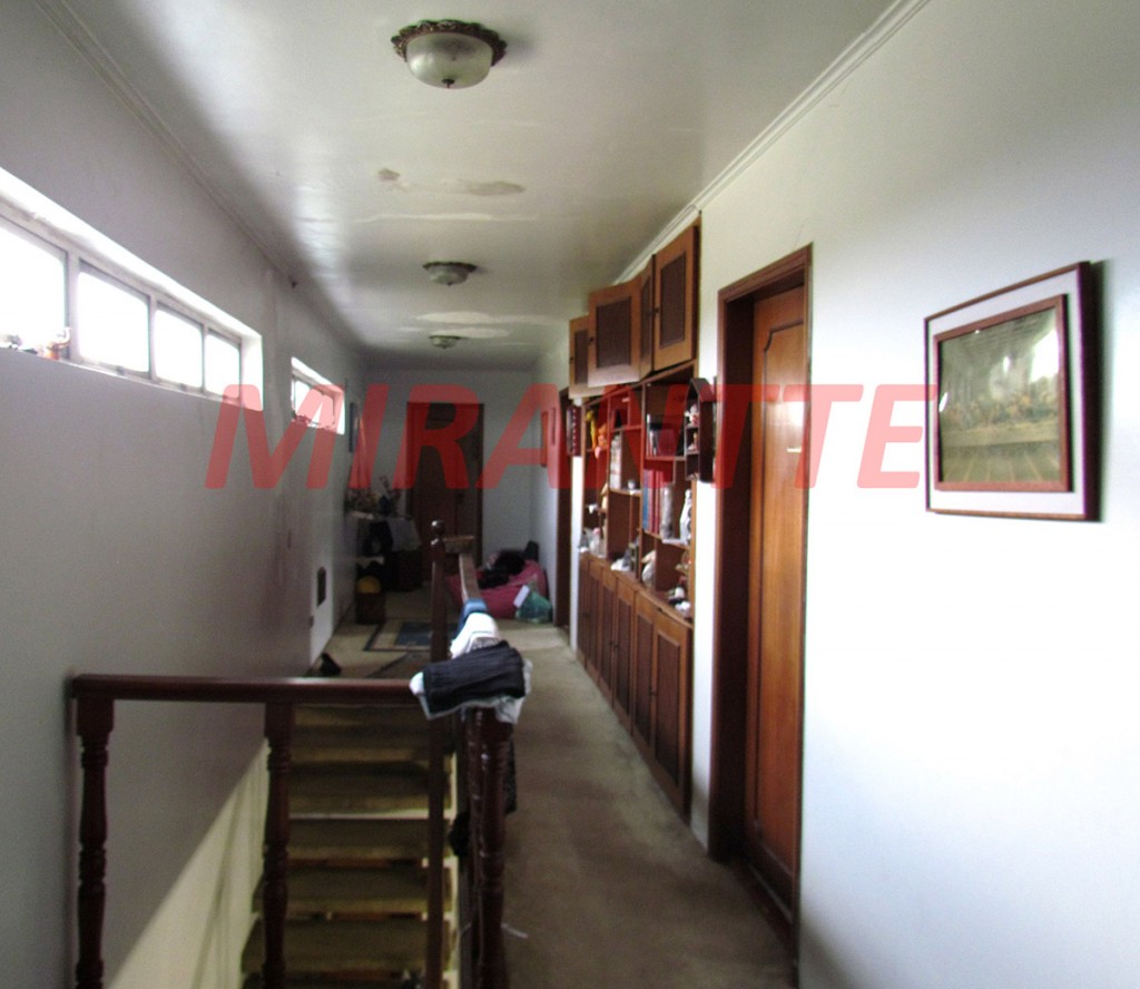 Sobrado de 357m² com 5 quartos em Vila Rosália
