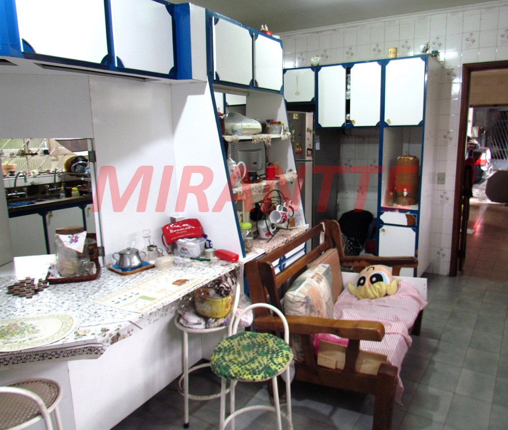 Sobrado de 357m² com 5 quartos em Vila Rosália