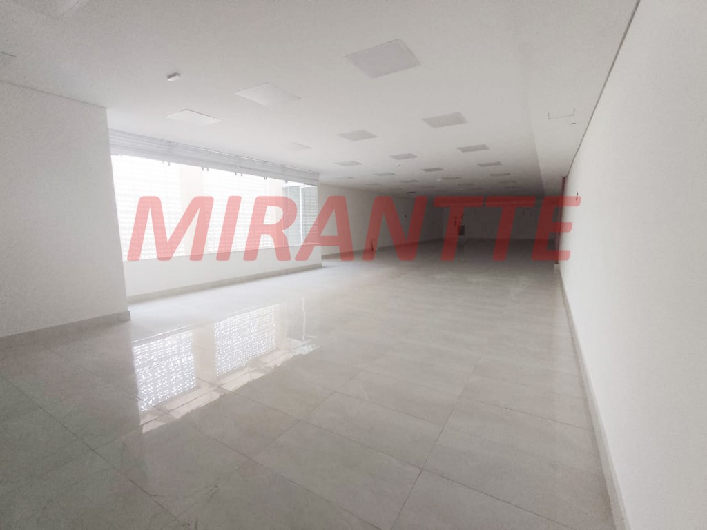 Comercial de 500m² em Água Branca