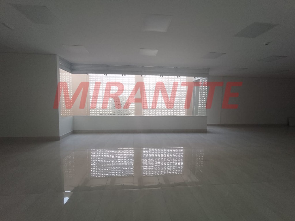 Comercial de 500m² em Água Branca