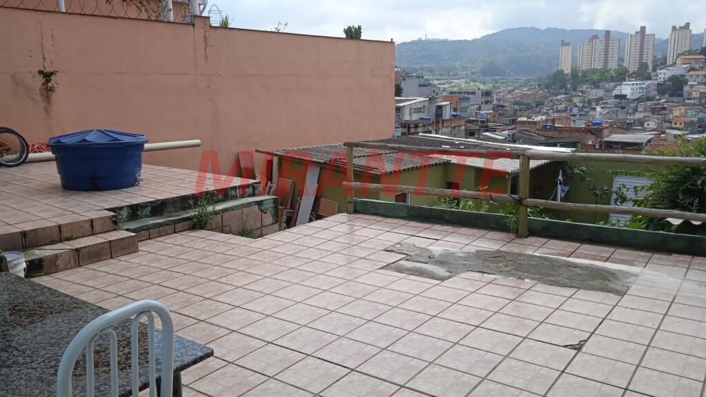 Casa terrea de 130m² com 2 quartos em Jardim Peri