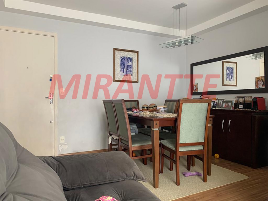 Apartamento de 60m² com 2 quartos em Vila Mazzei
