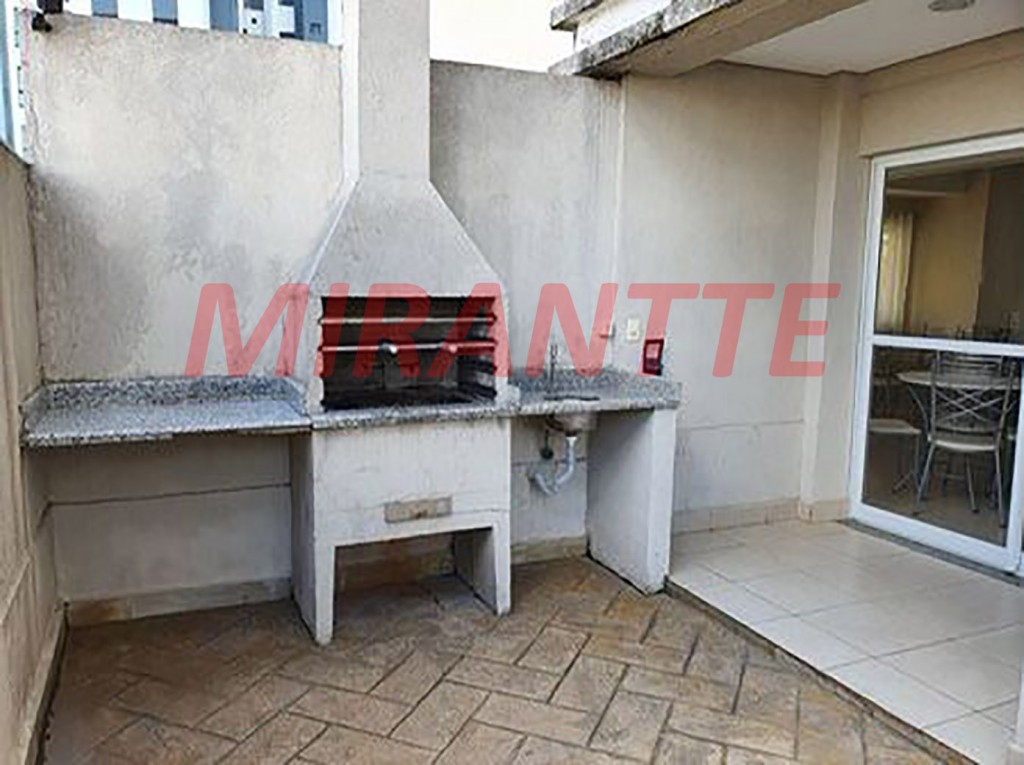 Apartamento de 60m² com 2 quartos em Vila Mazzei