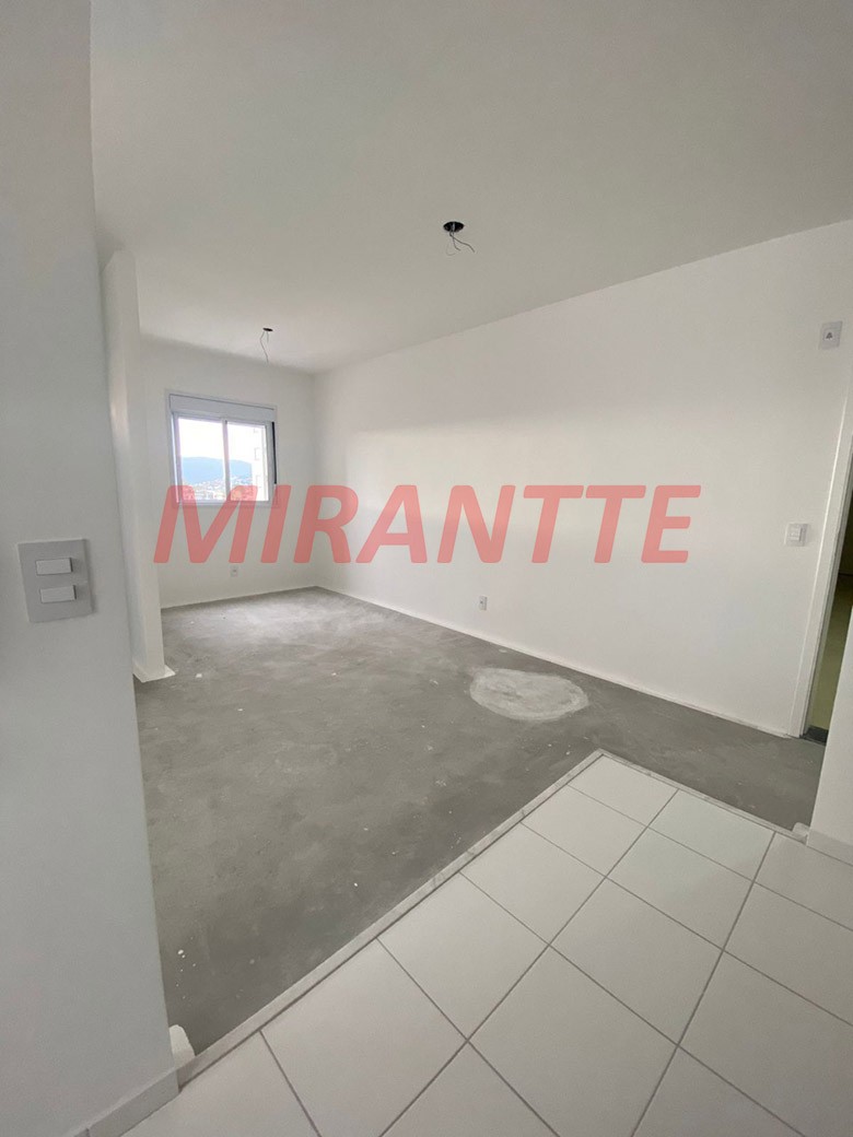 Apartamento de 41m² com 2 quartos em Vila Nova Cachoeirinha