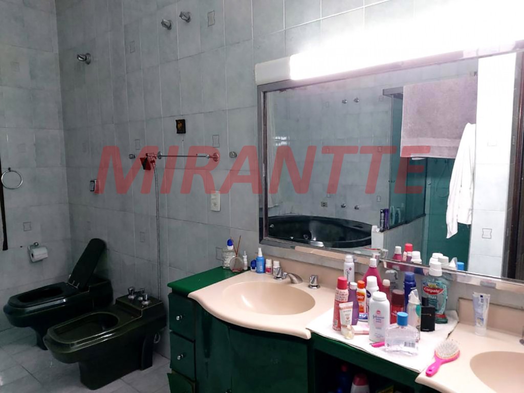 Sobrado de 500m² com 3 quartos em Vila Rosália