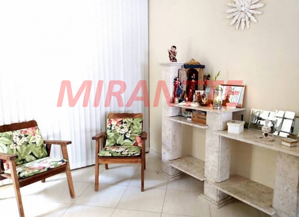 Sobrado de 129m² com 4 quartos em Imirim