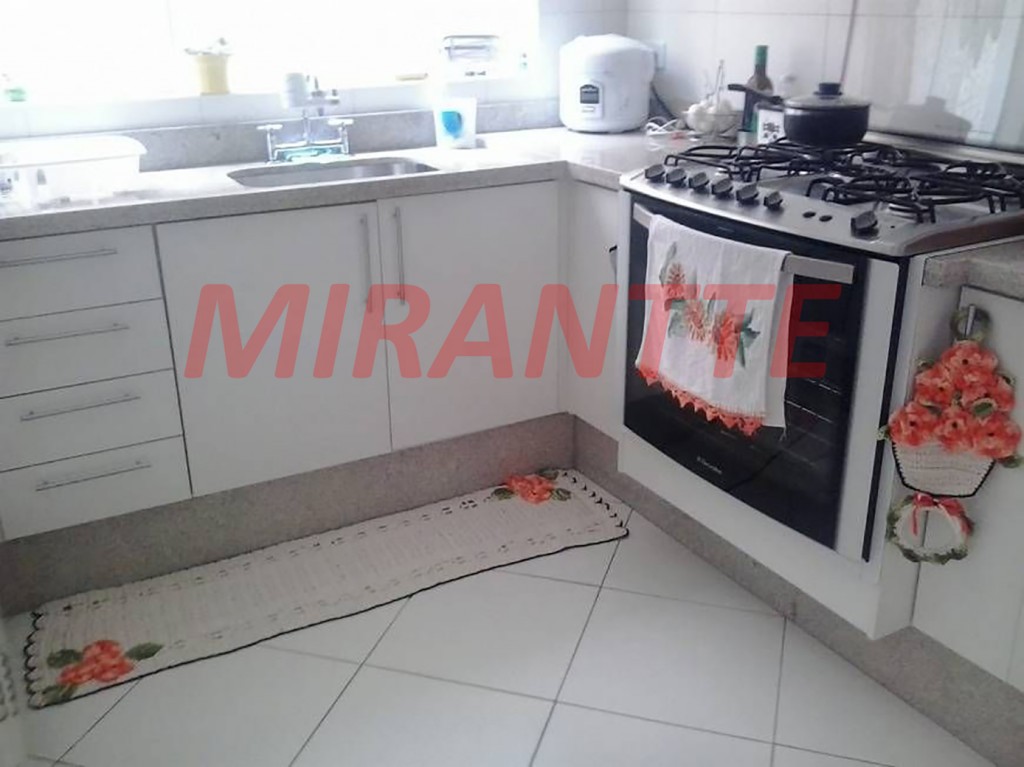 Sobrado de 129m² com 4 quartos em Imirim