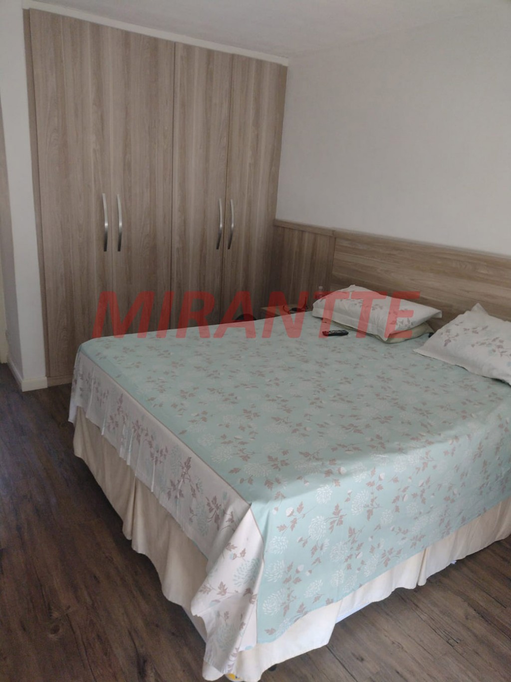 Sobrado com 2 quartos em Vila Nova Mazzei
