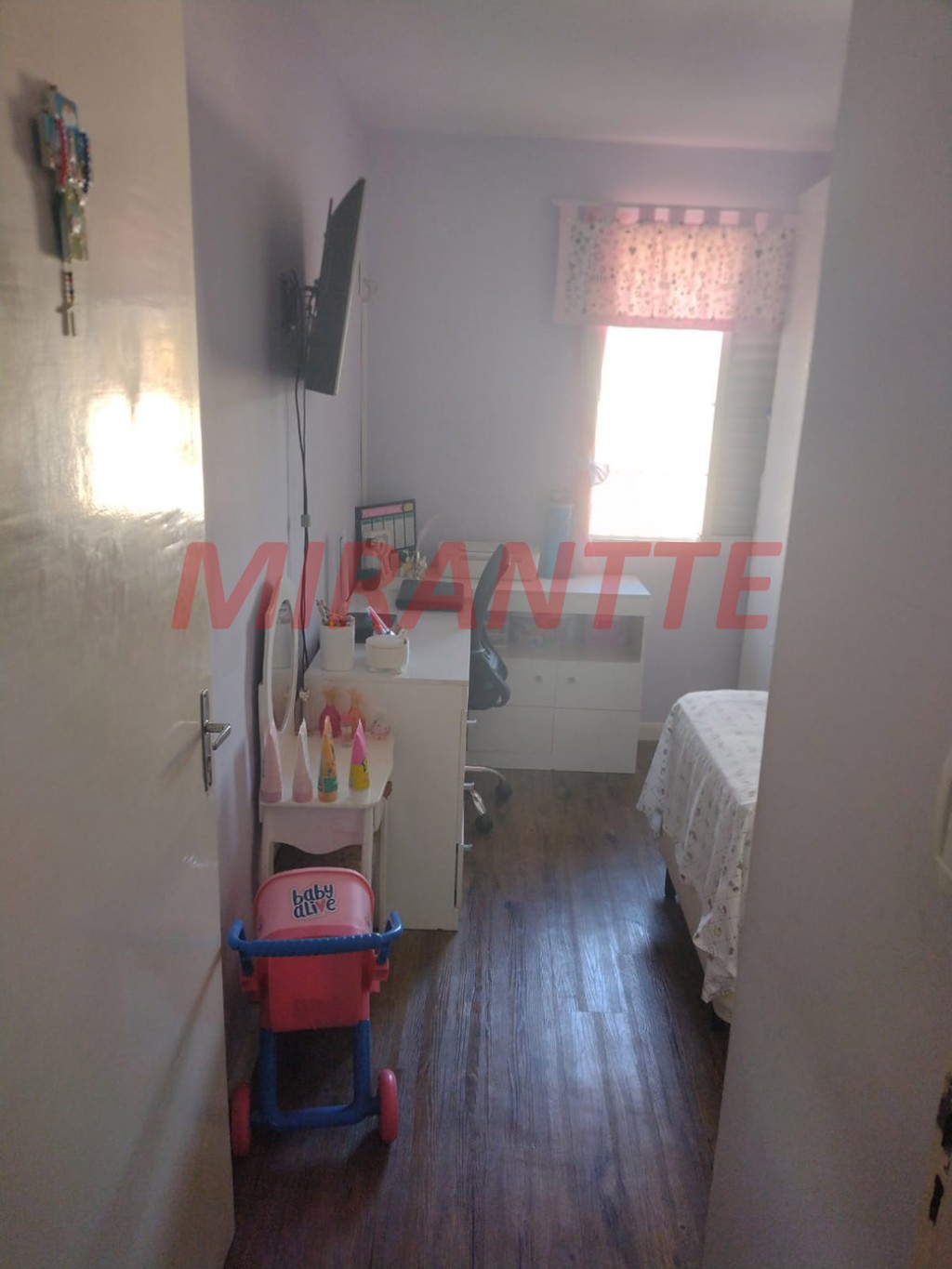 Sobrado com 2 quartos em Vila Nova Mazzei