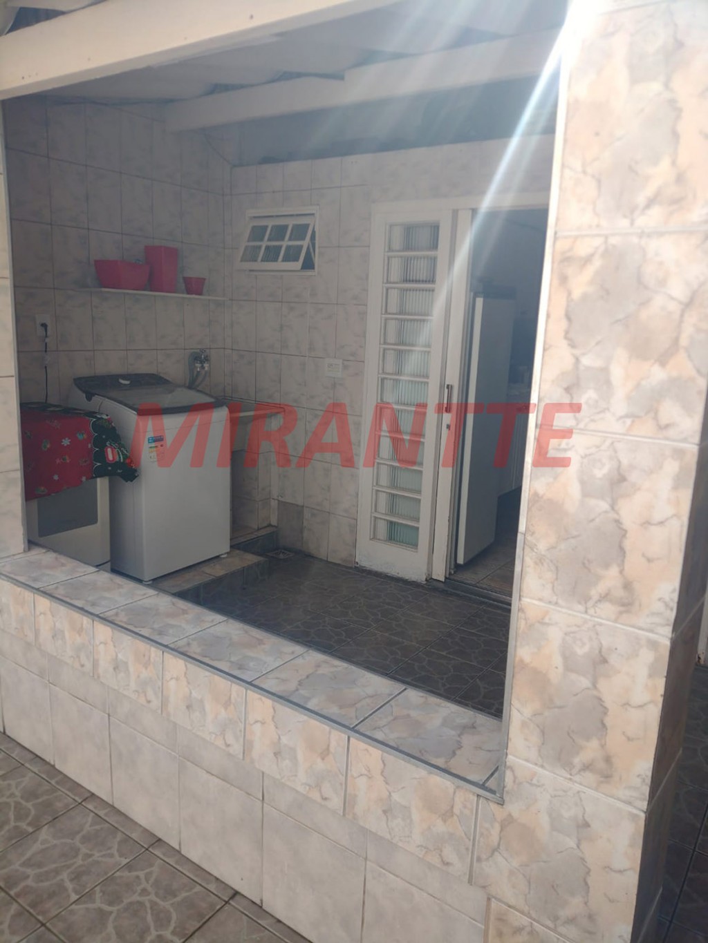 Sobrado com 2 quartos em Vila Nova Mazzei