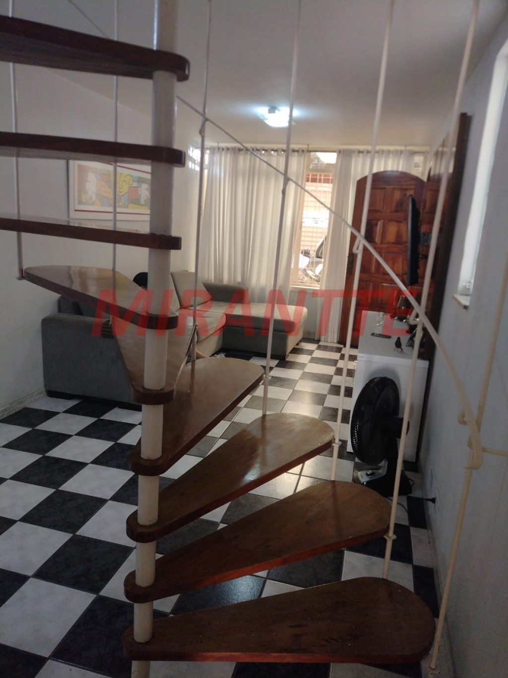 Sobrado com 2 quartos em Vila Nova Mazzei