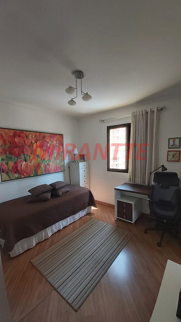 Apartamento de 110m² com 3 quartos em Água Fria