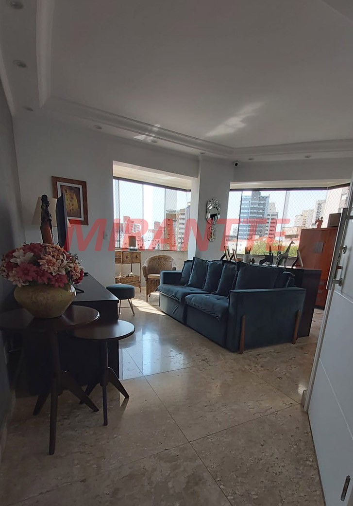 Apartamento de 110m² com 3 quartos em Água Fria