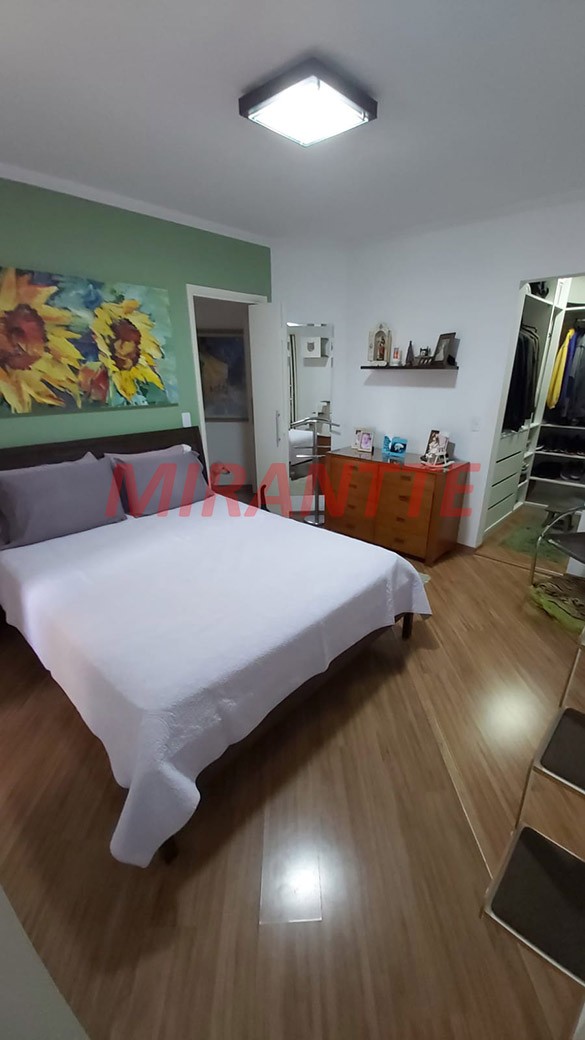 Apartamento de 110m² com 3 quartos em Água Fria