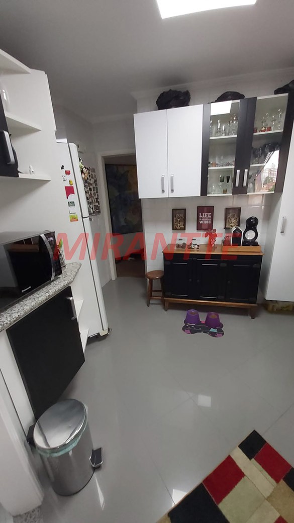 Apartamento de 110m² com 3 quartos em Água Fria