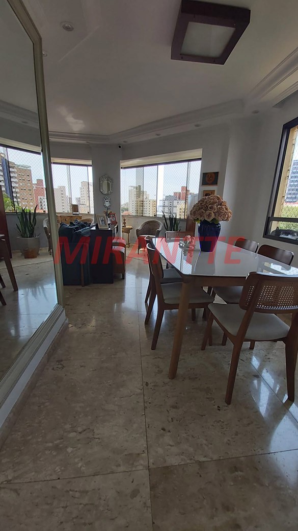 Apartamento de 110m² com 3 quartos em Água Fria