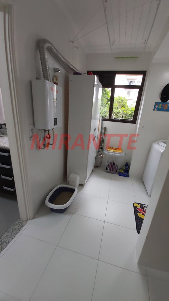 Apartamento de 110m² com 3 quartos em Água Fria