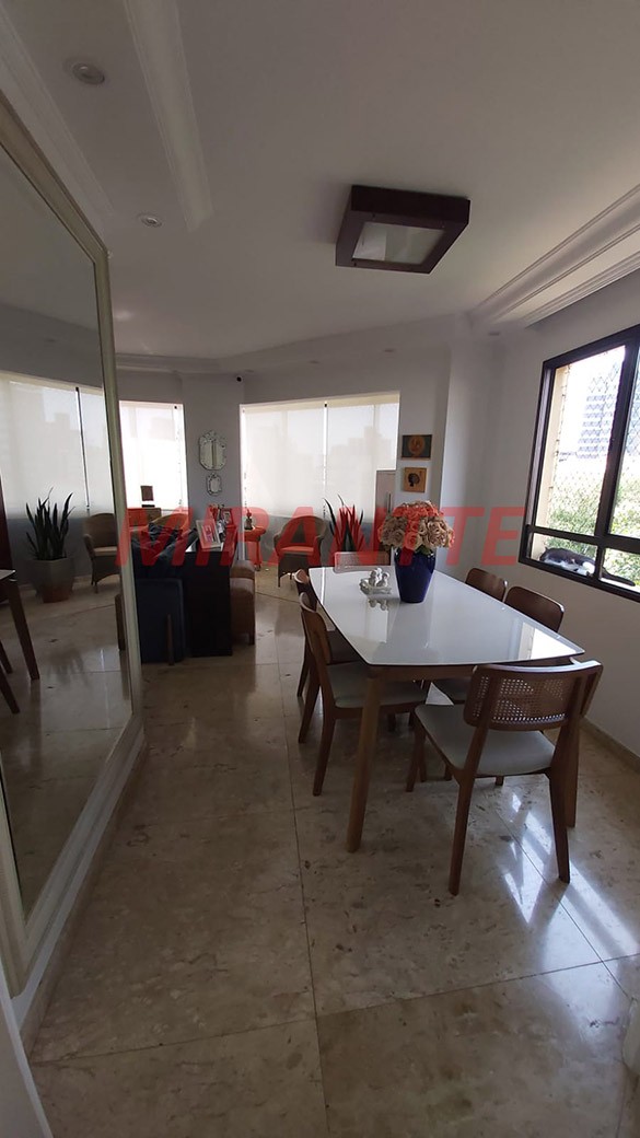 Apartamento de 110m² com 3 quartos em Água Fria