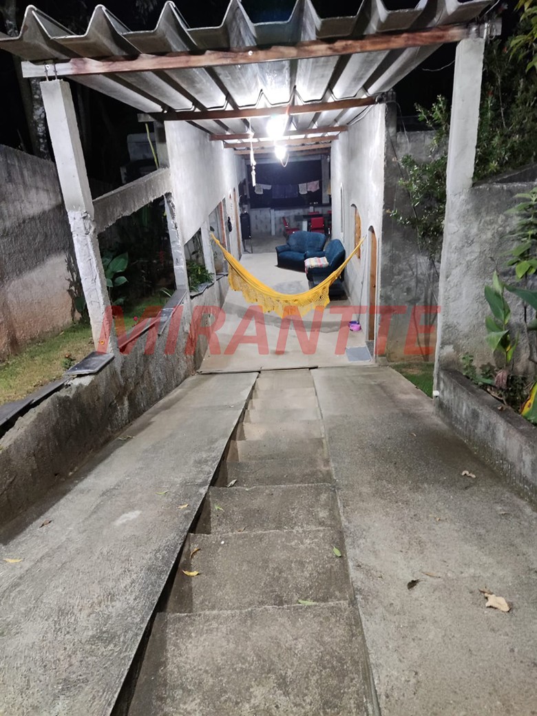 ChÁcara de 115m² com 2 quartos em Mato Dentro
