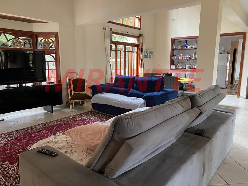 Sobrado de 230m² com 3 quartos em Serra da Cantareira