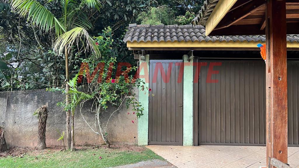 Sobrado de 230m² com 3 quartos em Serra da Cantareira