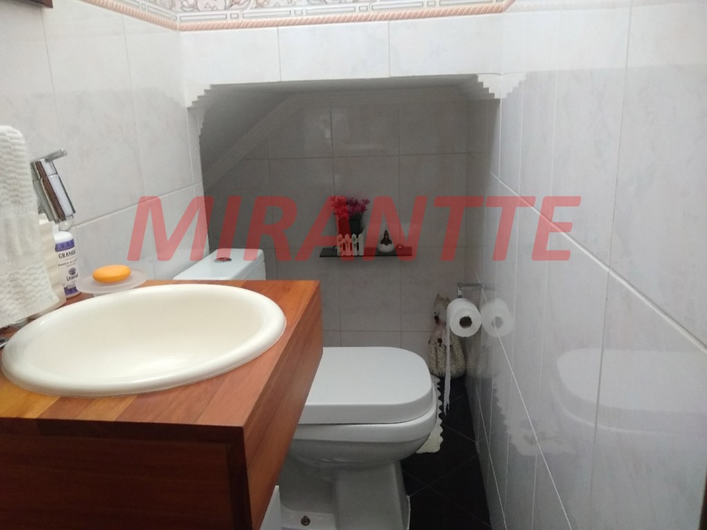 Sobrado de 111m² com 2 quartos em Vila Aurora