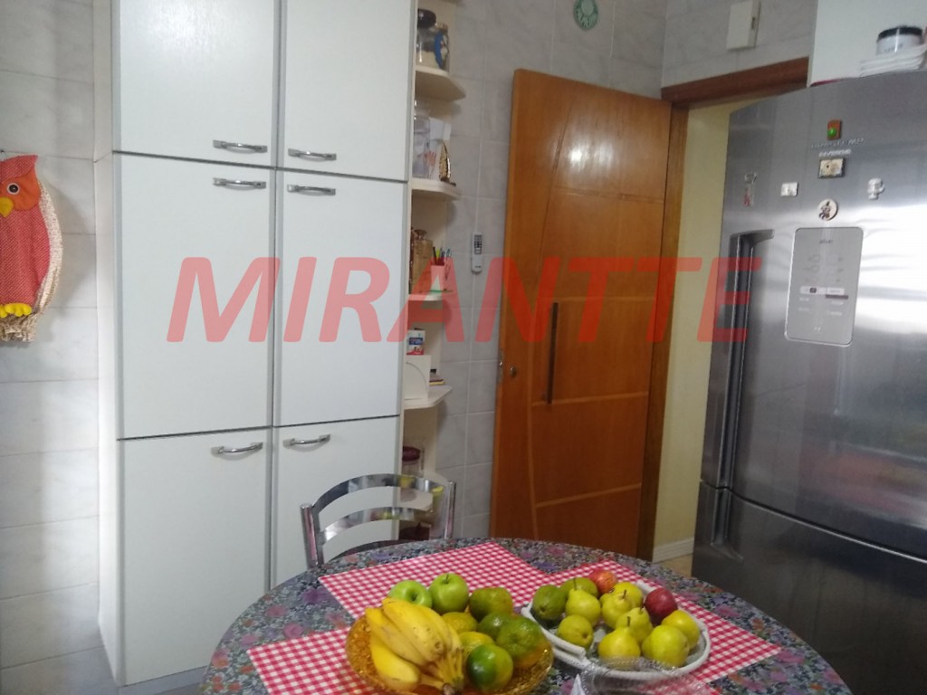 Sobrado de 111m² com 2 quartos em Vila Aurora