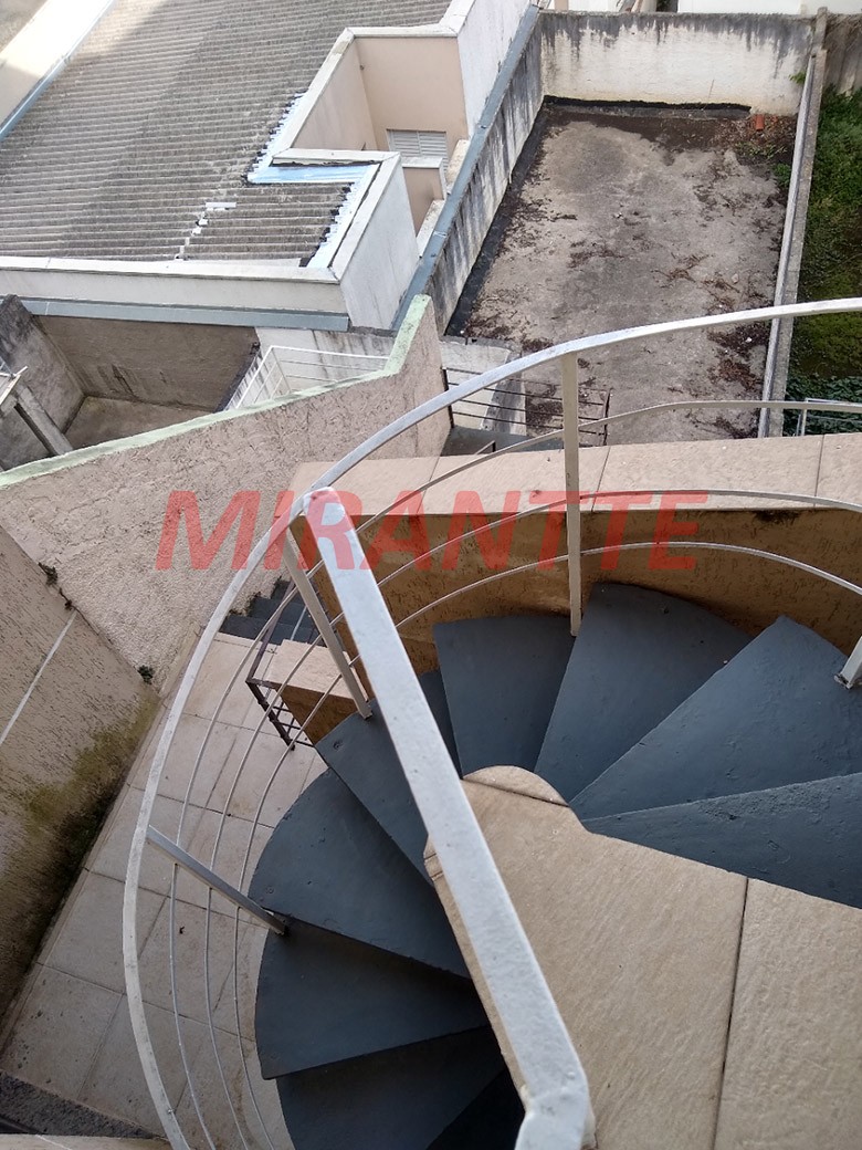 Sobrado de 111m² com 2 quartos em Vila Aurora