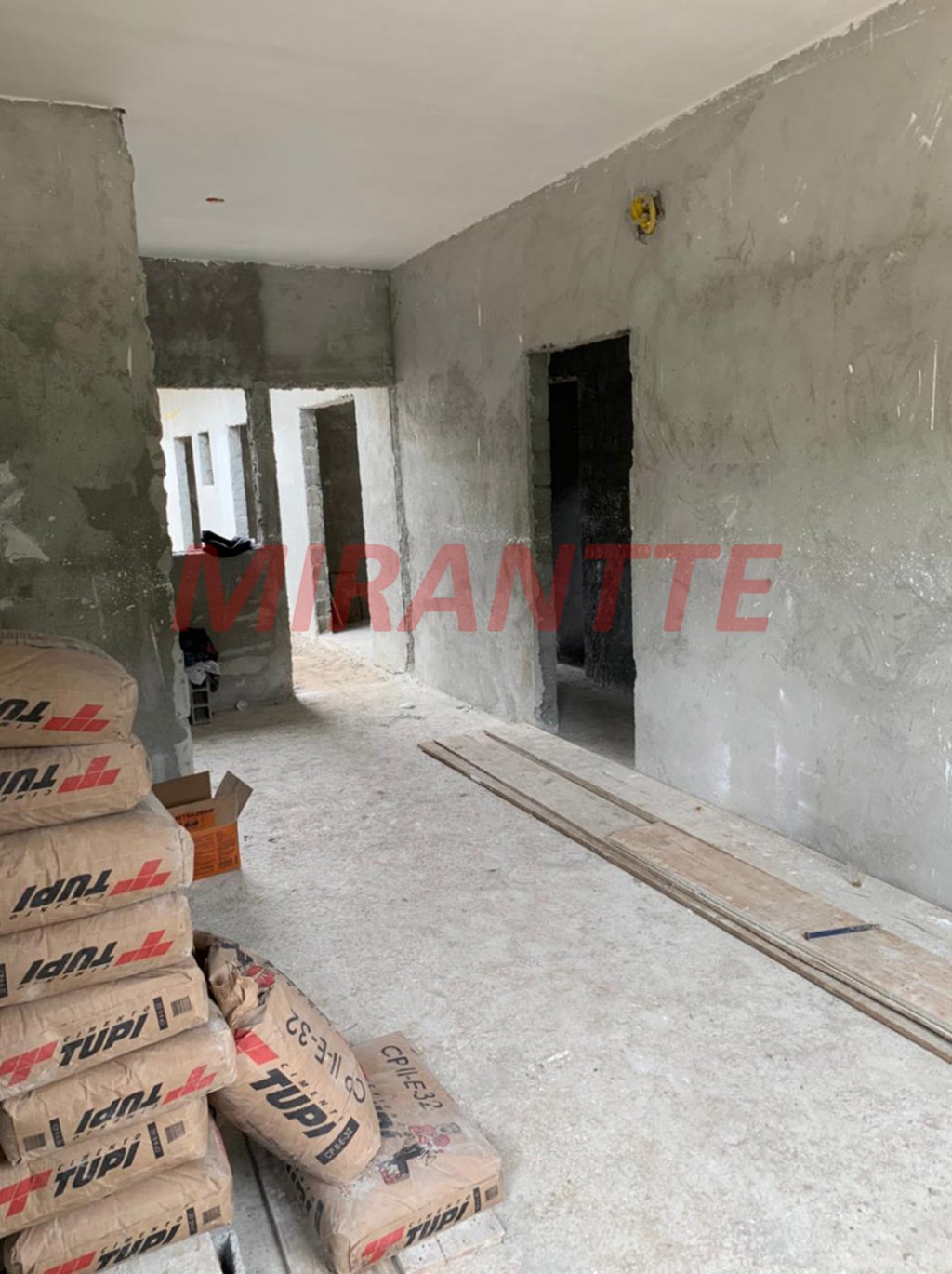 Casa terrea de 97m² com 4 quartos em JARDIM PAULISTA