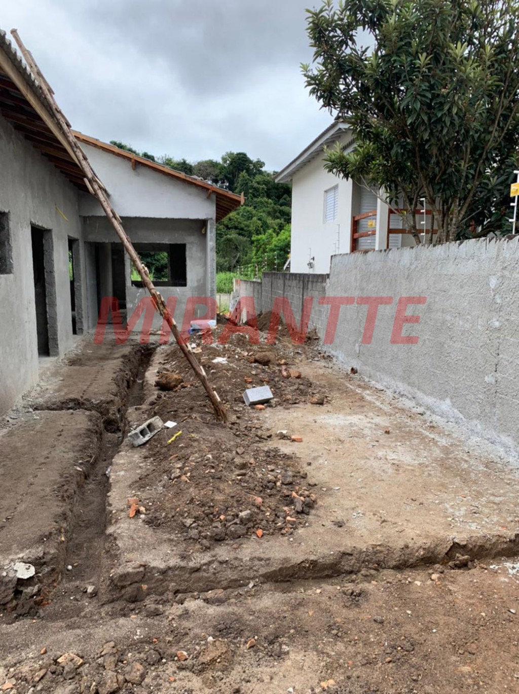 Casa terrea de 97m² com 4 quartos em JARDIM PAULISTA