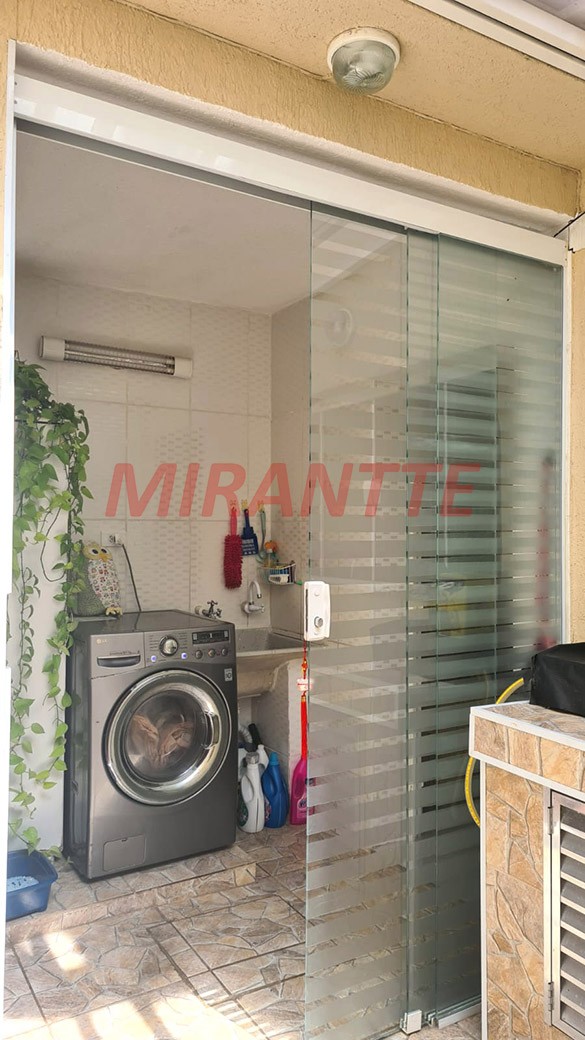 Sobrado de 116m² com 2 quartos em Parque Novo Mundo