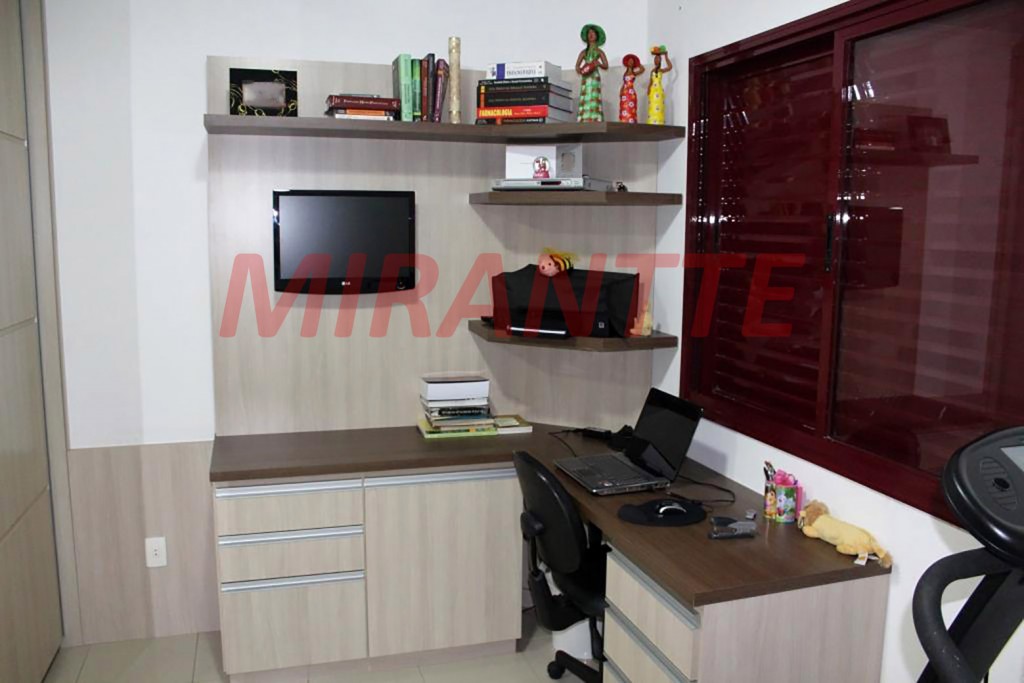 Apartamento com 3 quartos em Vila Milton